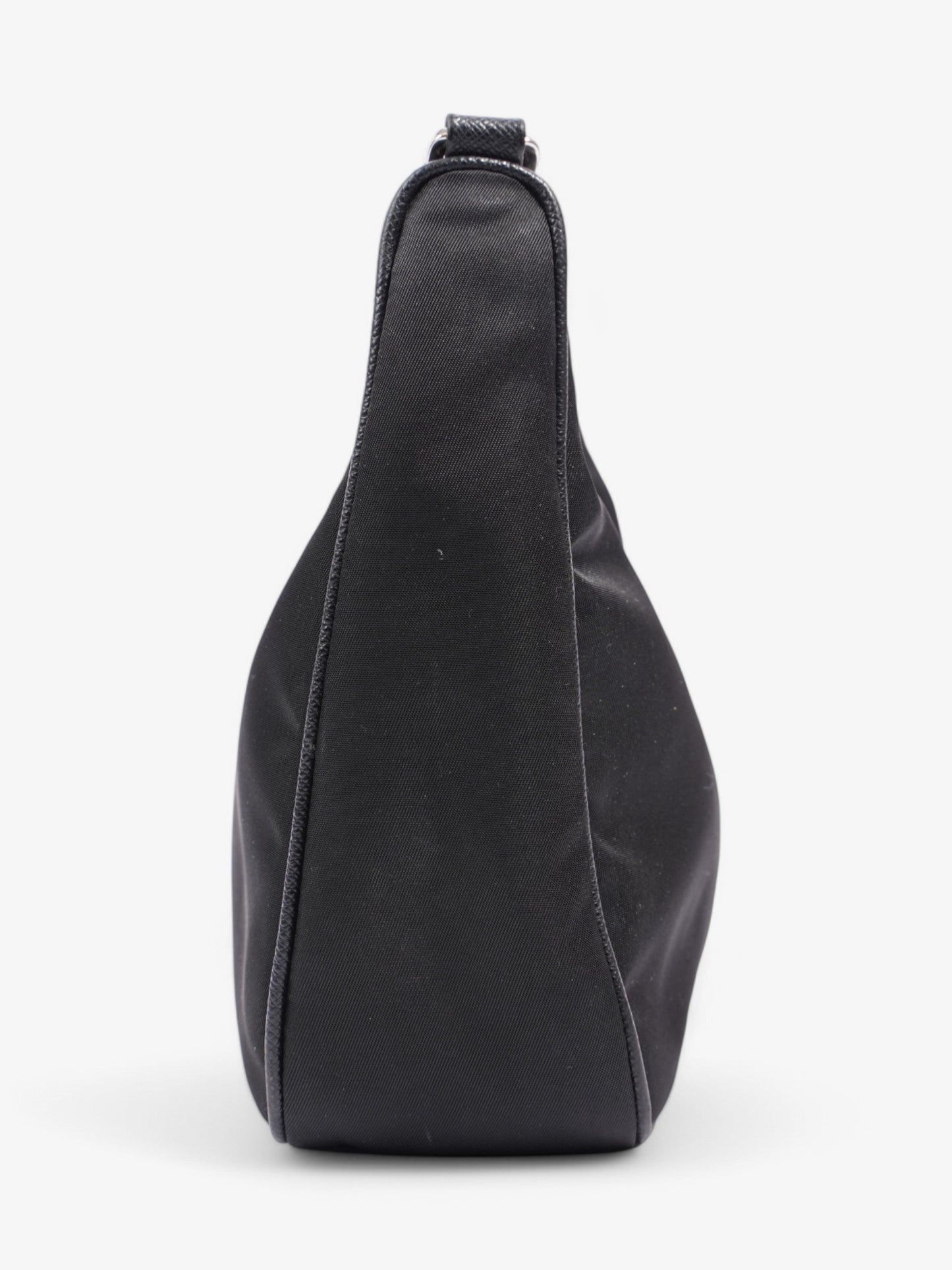 Prada Re-Edition 2005 Black Re Nylon
