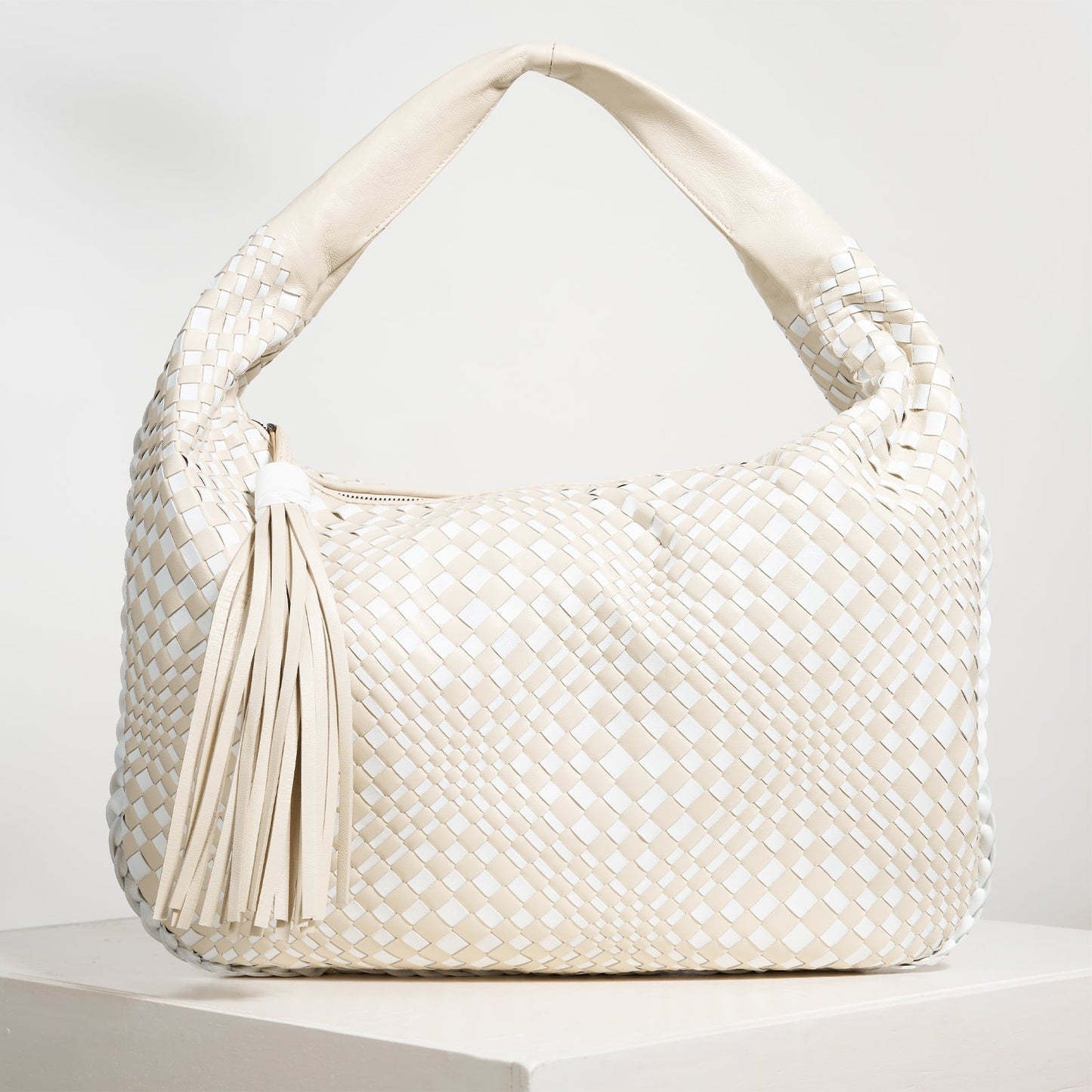 Brigitte Is Women Hobo Bag Intreccio Optical Nappa Leather Beige and Bianco