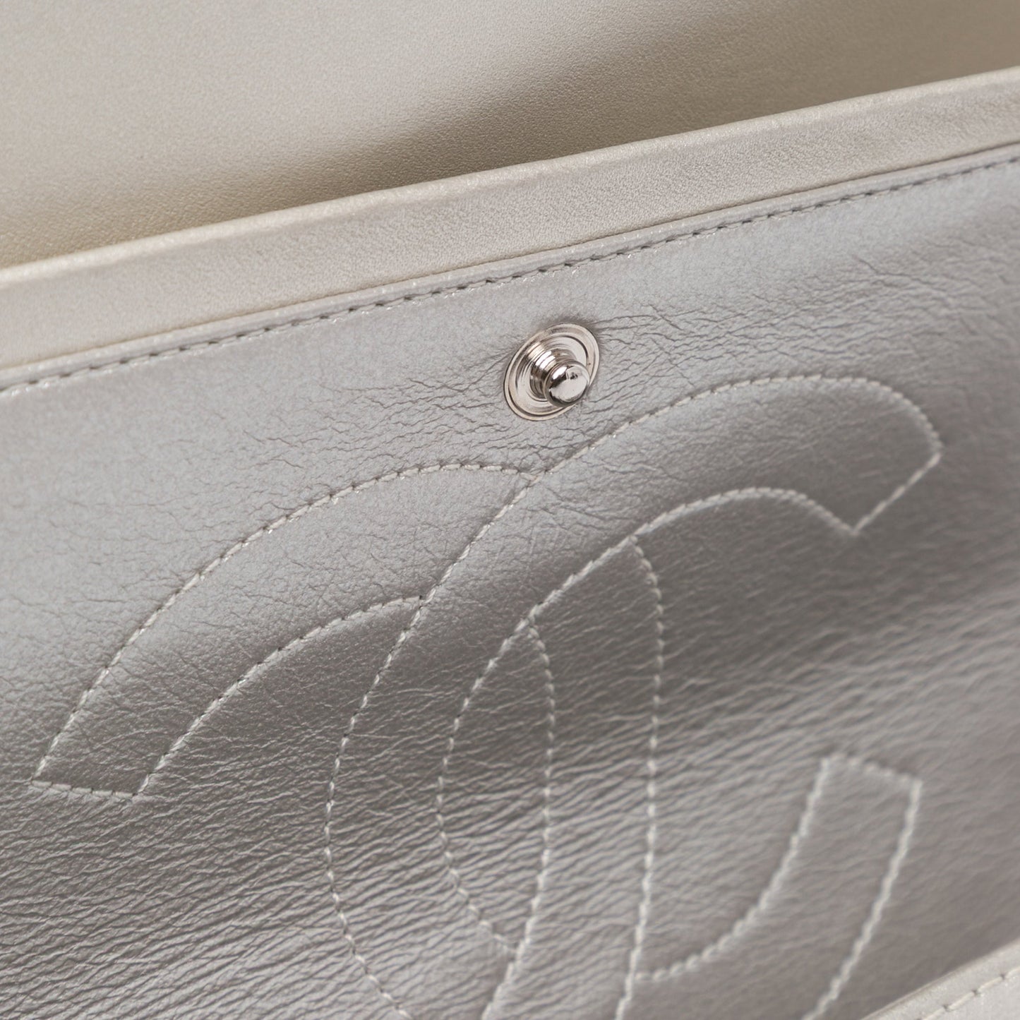 Chanel Reissue 2.55 Aged Calfskin Double Flap 226 Silver