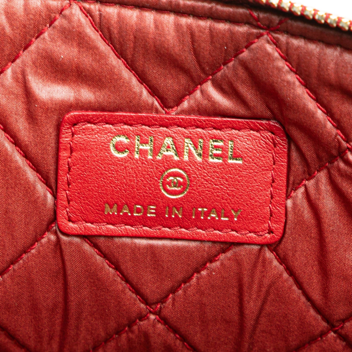 Chanel Medium Quilted Caviar Boy O Case Clutch Red