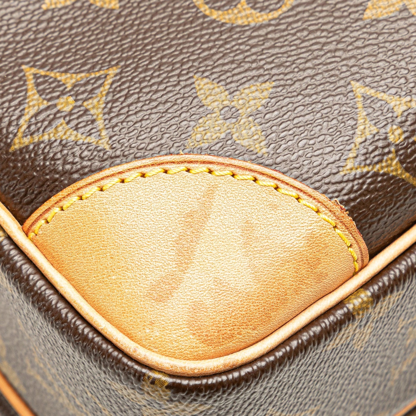 Louis Vuitton Monogram Nil Crossbody Brown