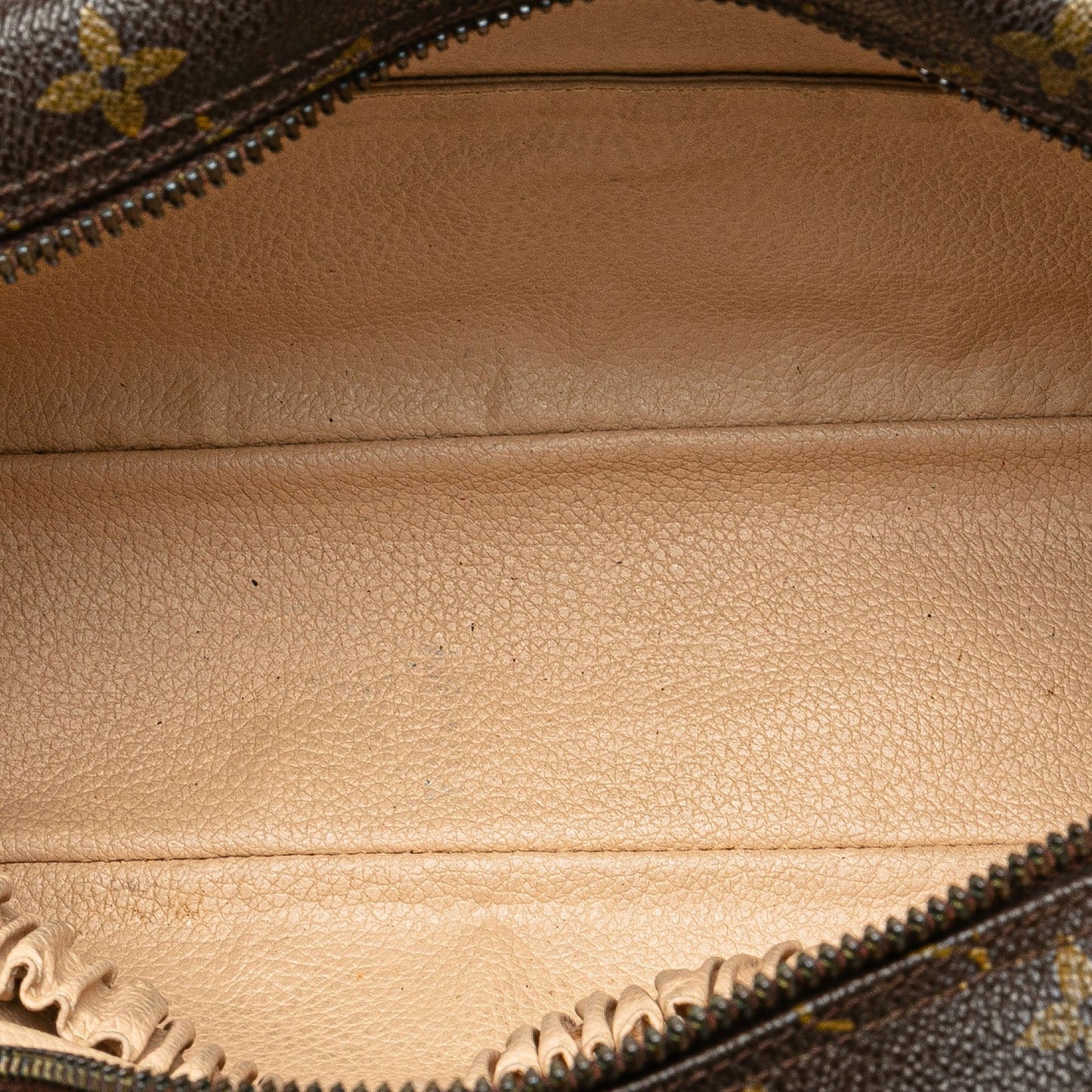 Louis Vuitton Monogram Trousse Toilette 28 Brown
