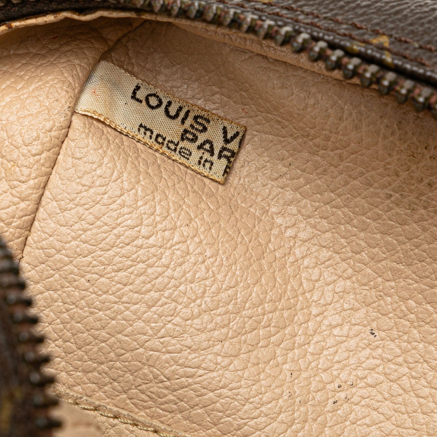 Louis Vuitton Monogram Trousse Toilette 28 Brown