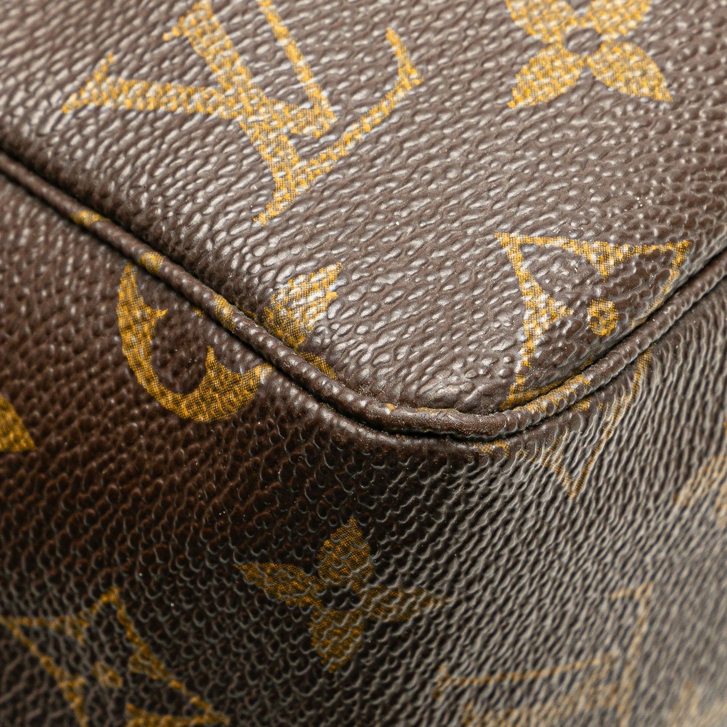 Louis Vuitton Monogram Trousse Toilette 28 Brown