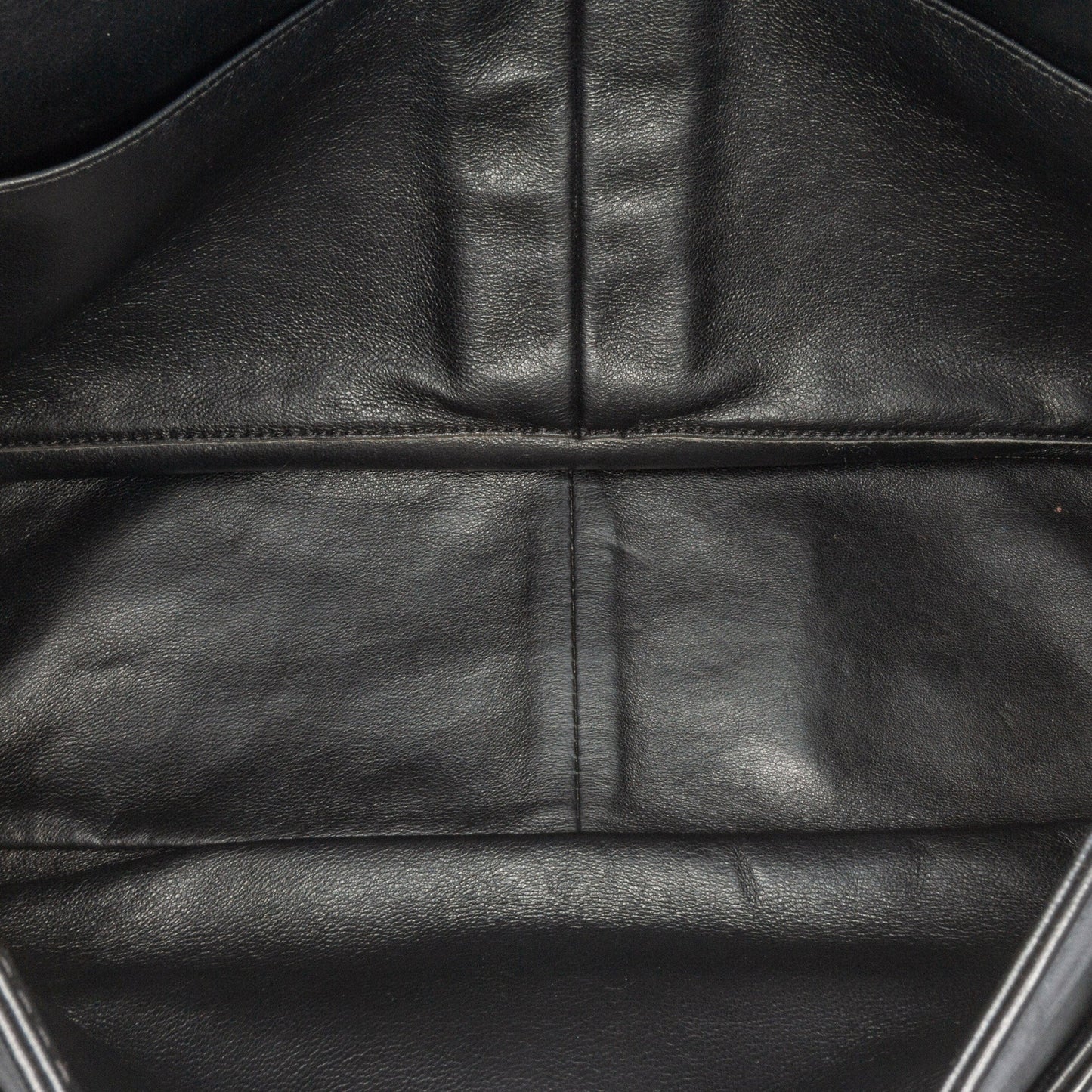Chanel 2.55 Reissue Quilted Patent Double Flap 227 Black